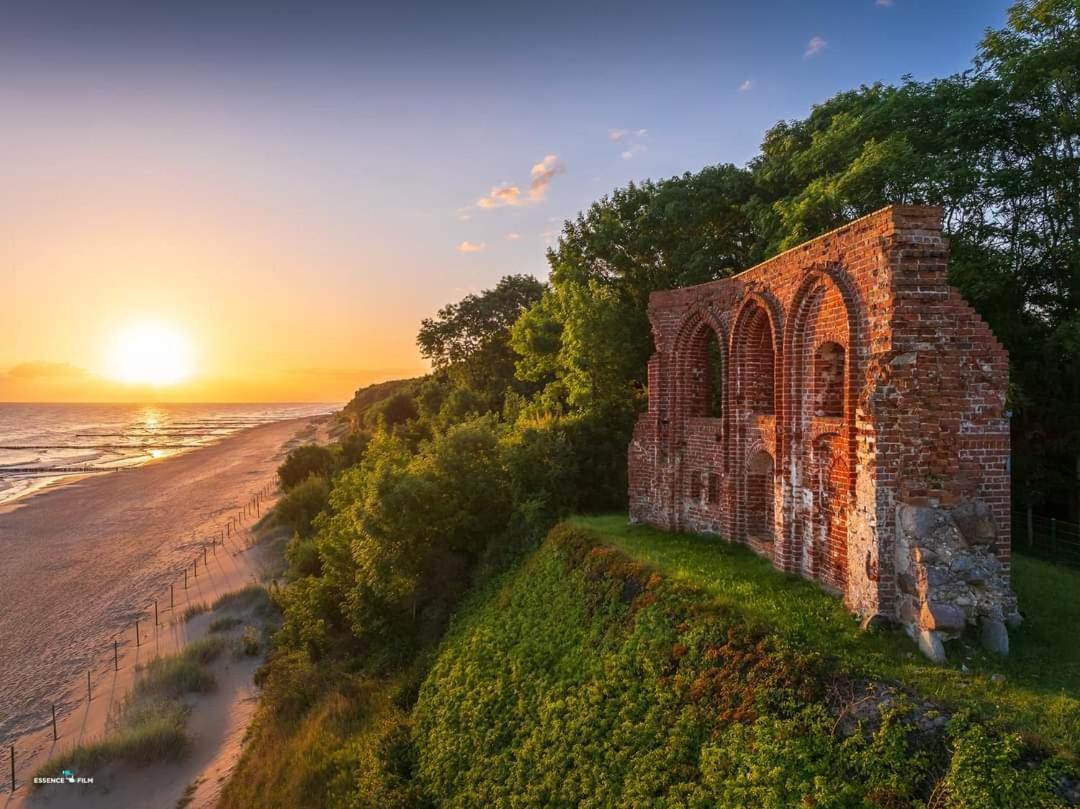 Apartamenty Obok Ruin Trzęsacz Exterior foto