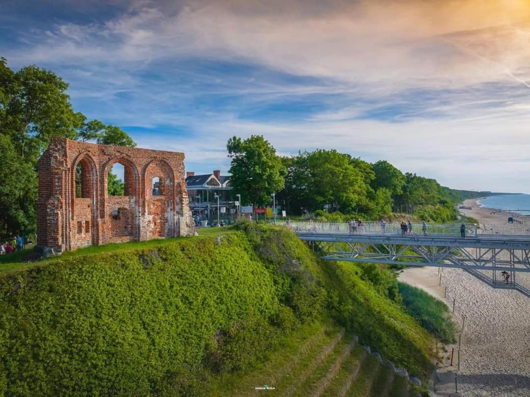Apartamenty Obok Ruin Trzęsacz Exterior foto